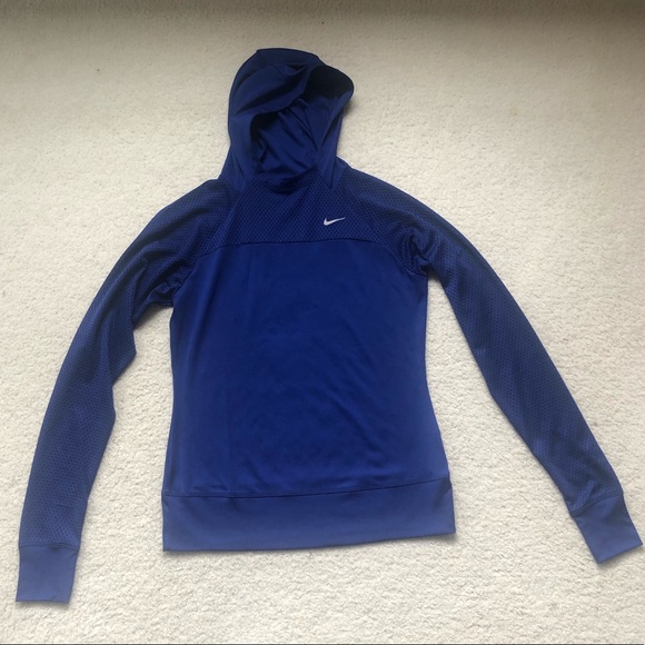 nike dry long sleeve hooded tee